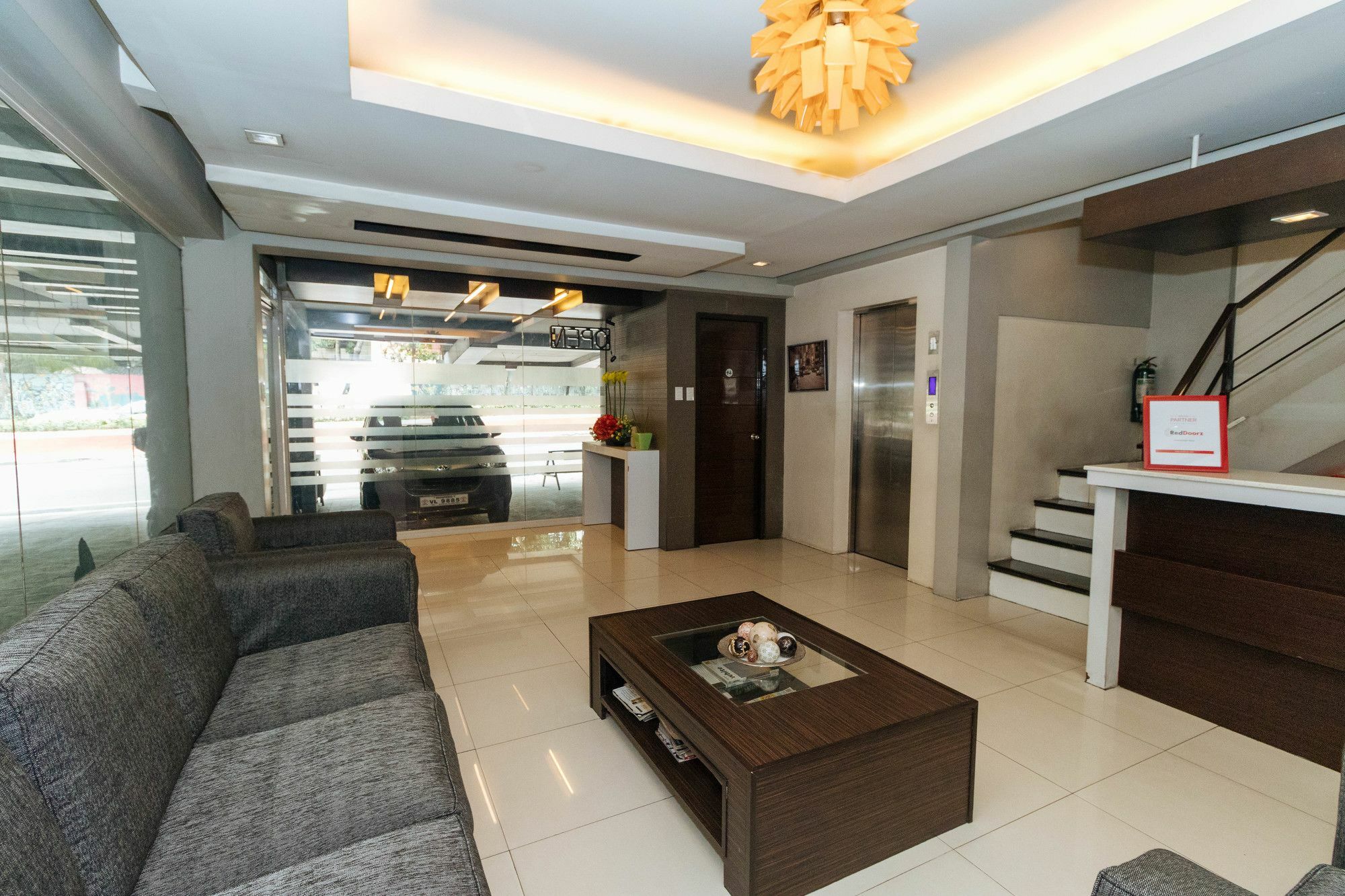 Reddoorz Near Quezon City Circle Exterior foto