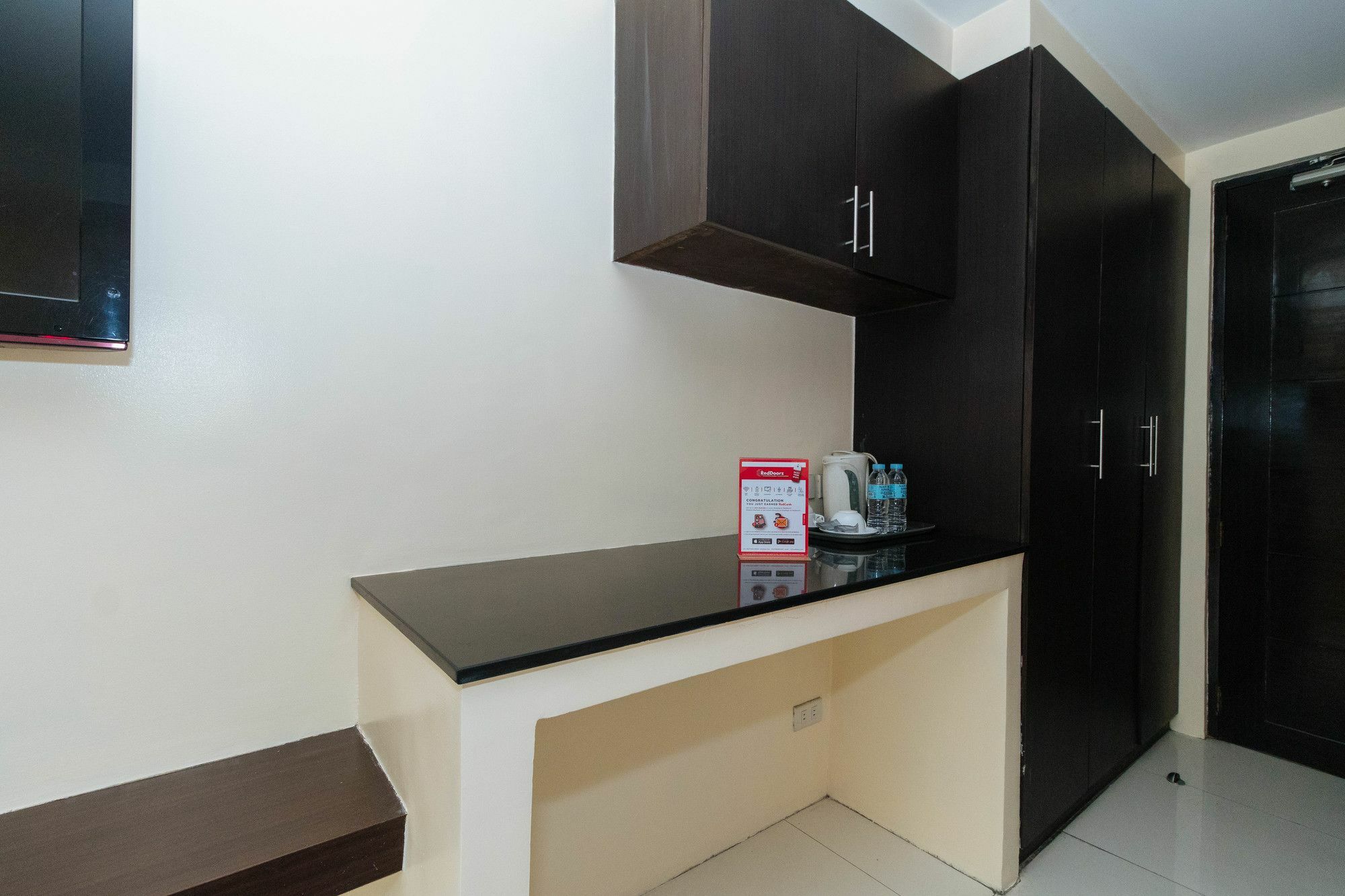 Reddoorz Near Quezon City Circle Exterior foto